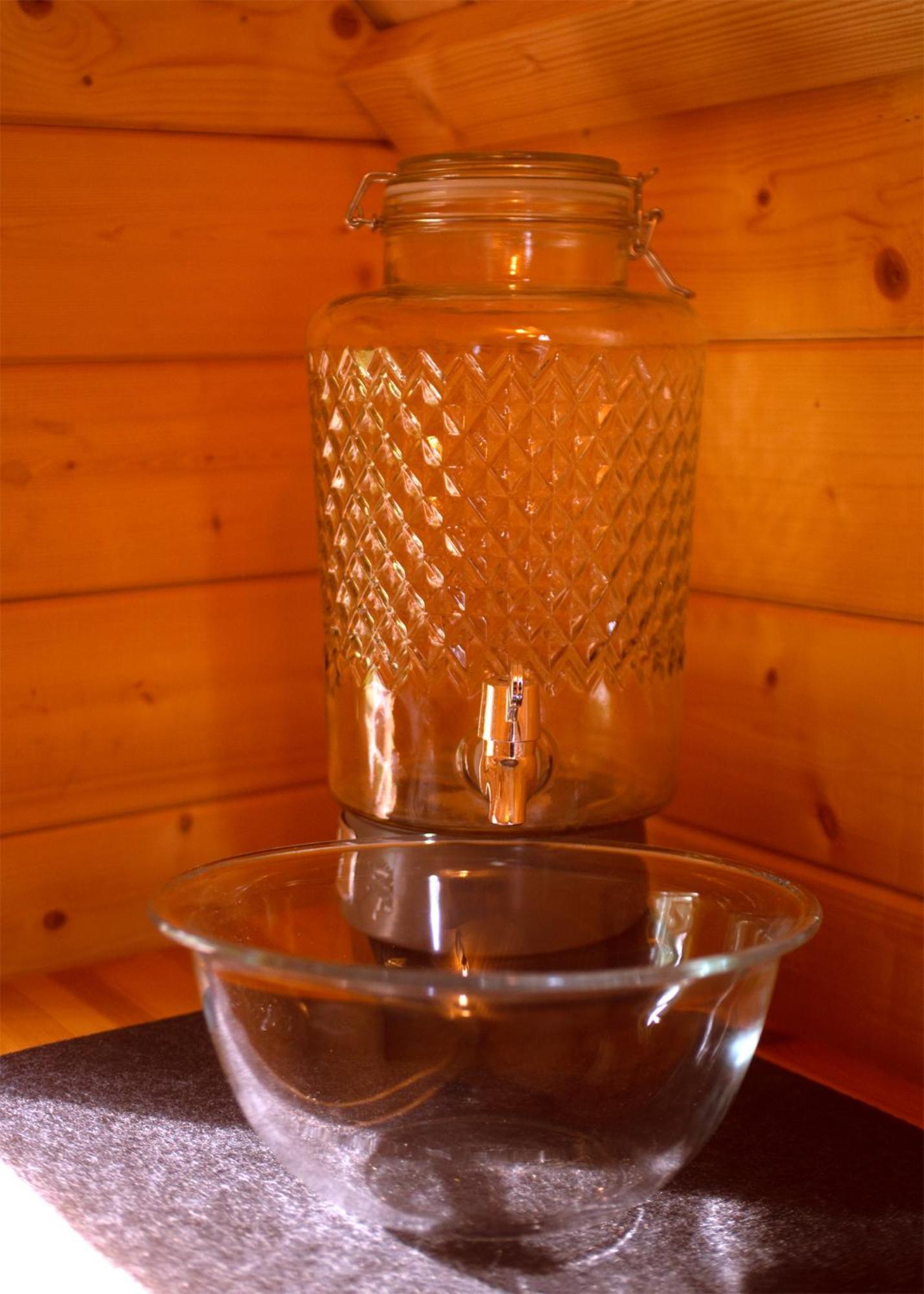 Troll House Eco-cottage, Nuuksio For Nature Lovers, Petfriendly Chalet *